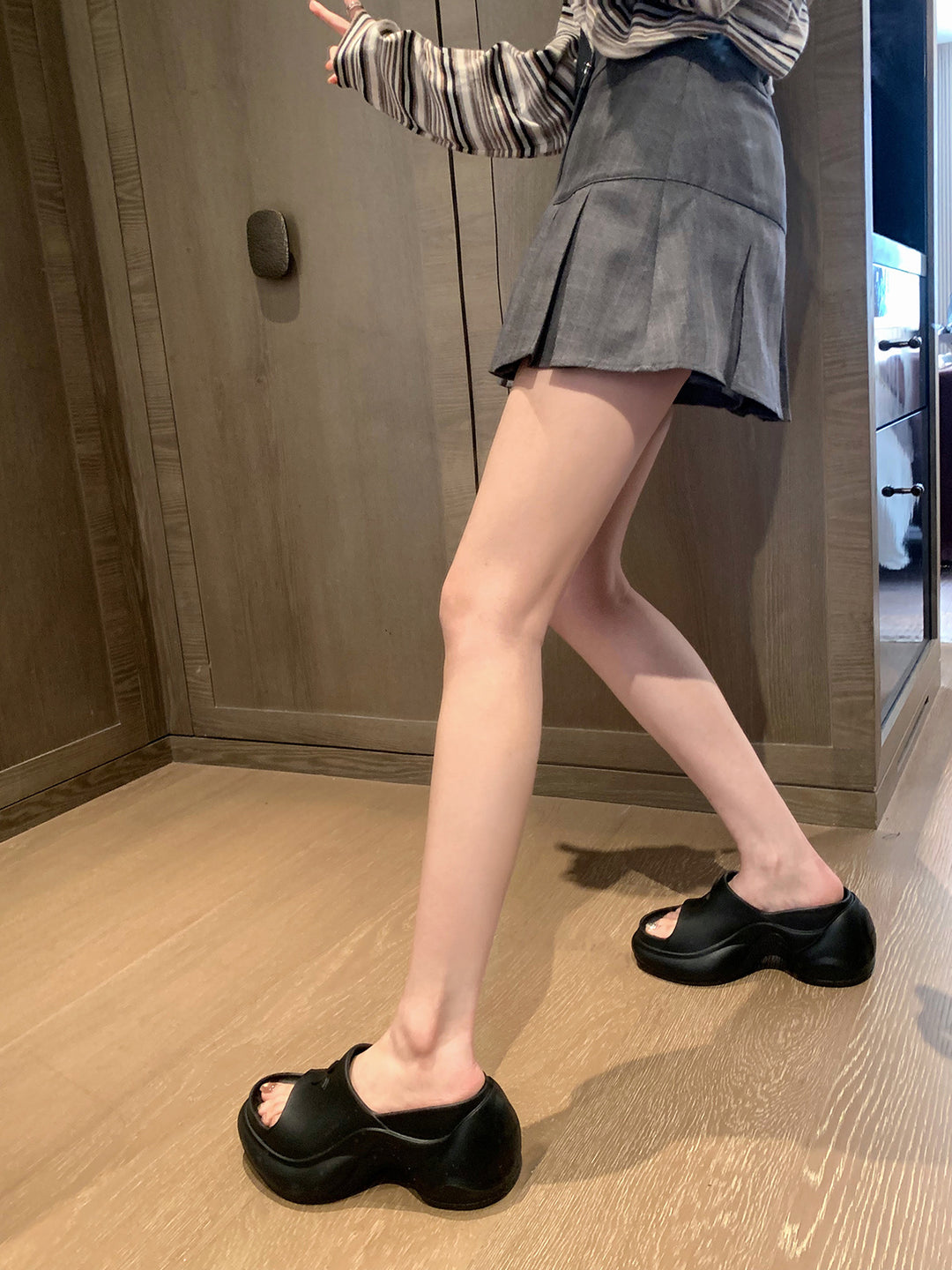 Damen Bequeme Hausschuhe im modernen Design EB
