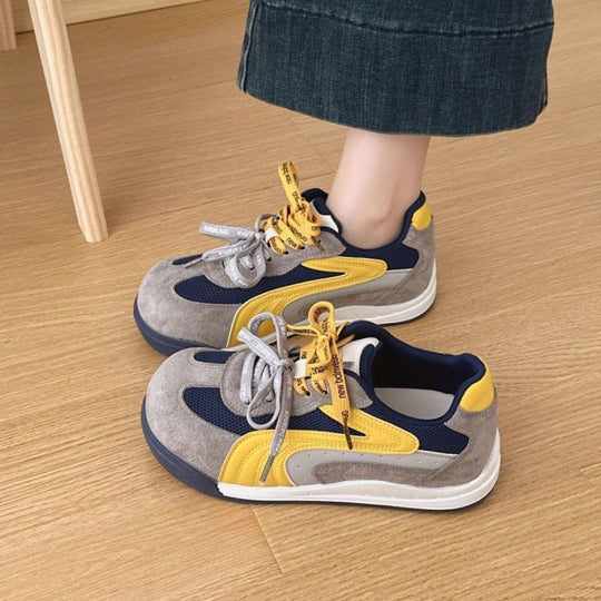 Damen Sportliche Sneakers mit atmungsaktiver Mesh-Oberfläche und robustem Profil EB