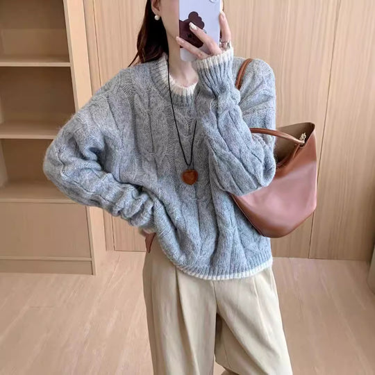Damen Grob gestrickter Pullover mit Zopfmuster und Rundhalsausschnitt EB