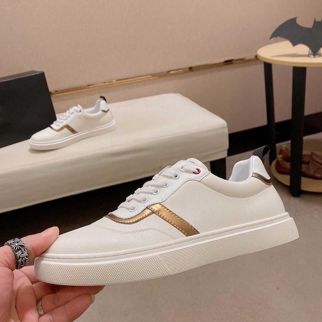 Damen Sportliche Sneaker mit modernem Design und eleganter Lederoberfläche EB