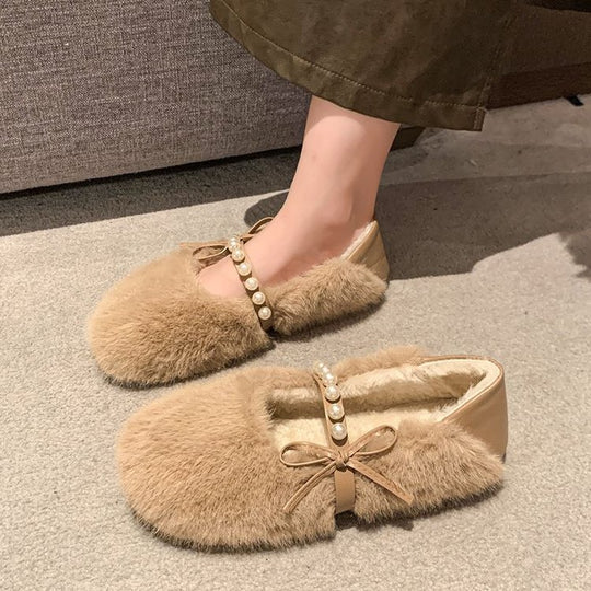 Damen Flauschige Hausschuhe mit eleganter Perlenverzierung und komfortablem Design EB