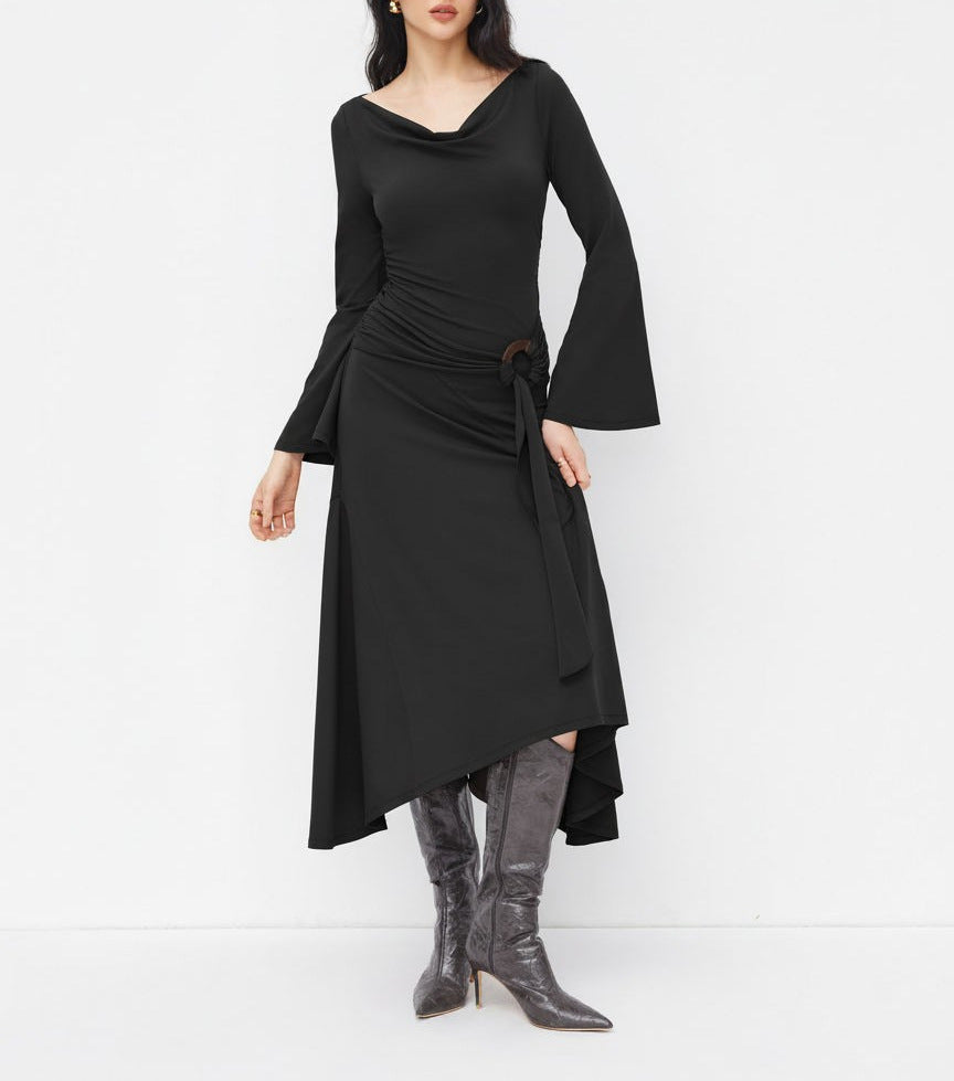 Damen Asymmetrisches Midikleid mit Wasserfallkragen, Glockenärmeln und seitlichem Ringdetail EB