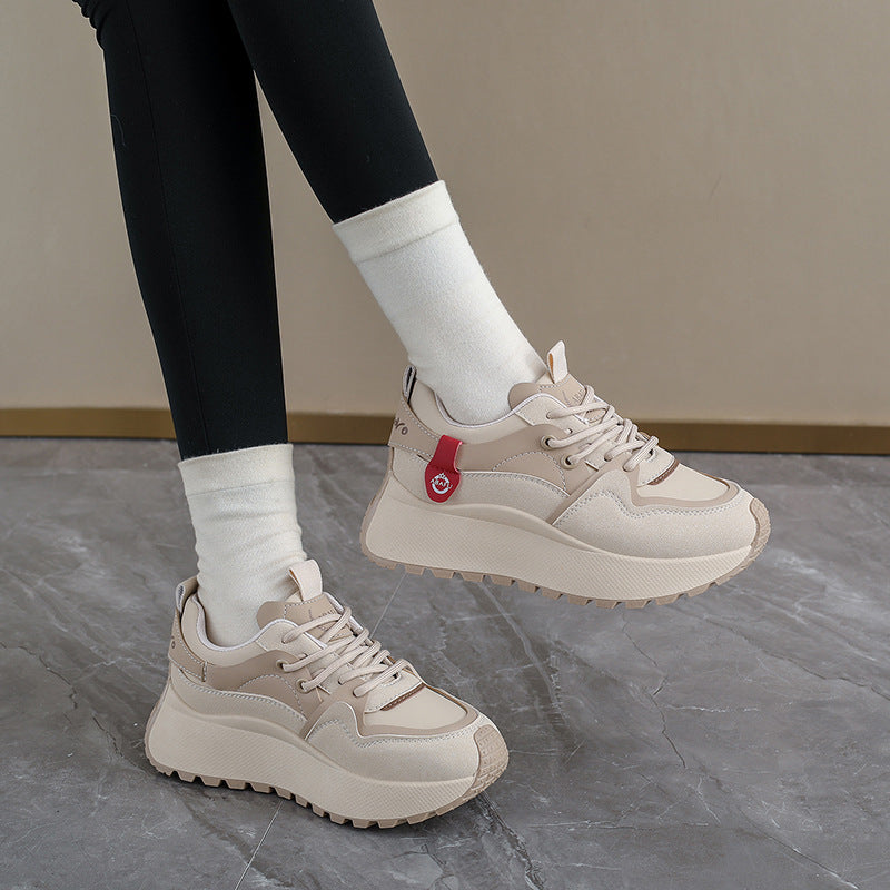Damen sportliche Sneakers mit innovativem Dämpfungssystem und rutschfester Sohle EB