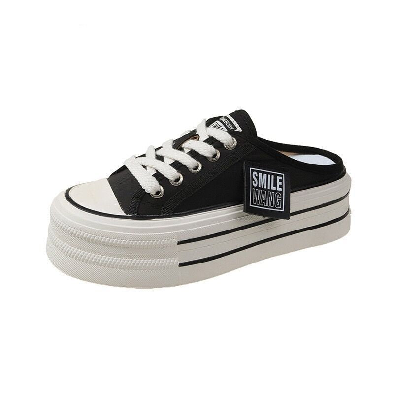Damen Lässige Canvas-Sneaker mit strapazierfähigem Obermaterial und unverwechselbarem Design EB