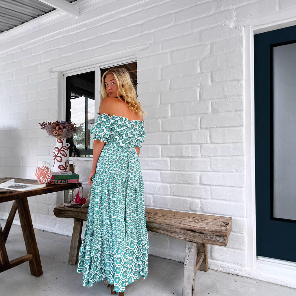 Damen Maxikleid mit charmanten Rüschendetails EB