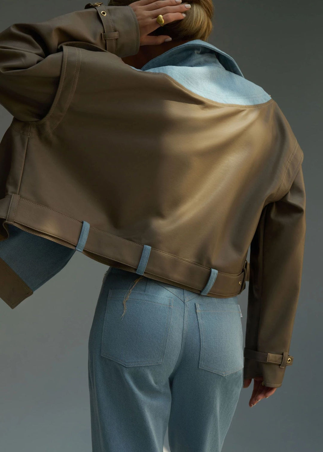 EB | Zweifarbige Kunstlederjacke