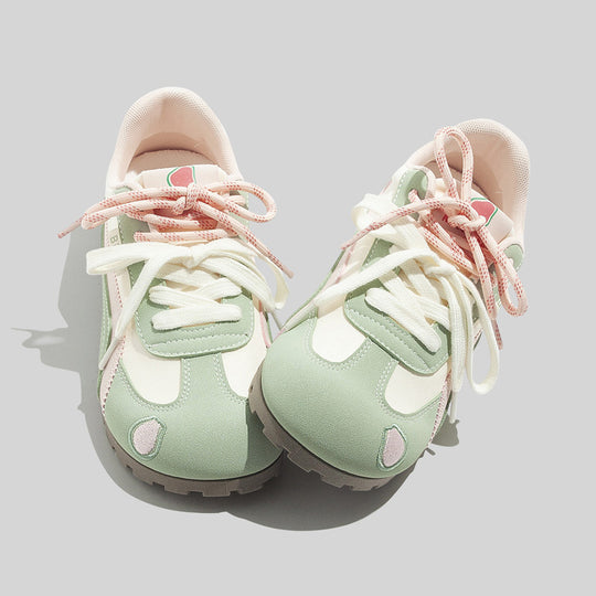 Damen Leichte und atmungsaktive Sneakers mit innovativen Schnürdetails EB