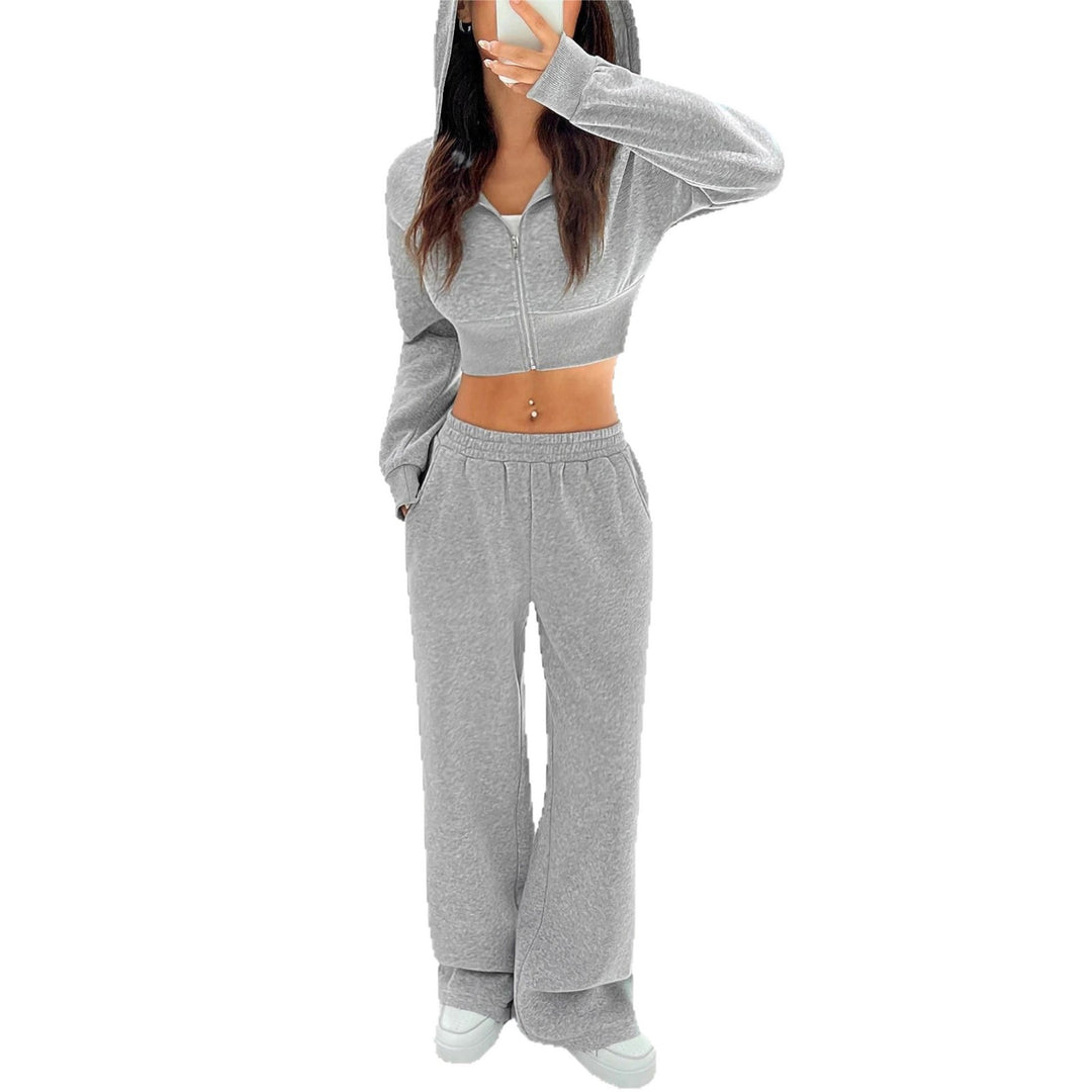 Damen sportliches Set aus weich fließendem Material mit Kapuze und weitem Schnitt EB