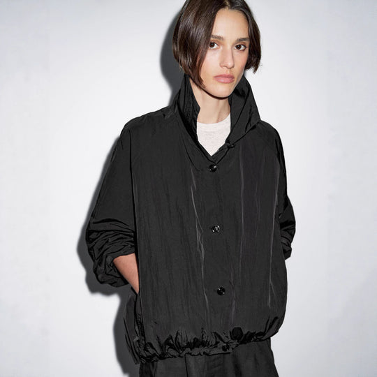 Damen Modische Kurzjacke mit hohem Kragen und elastischem Bund EB