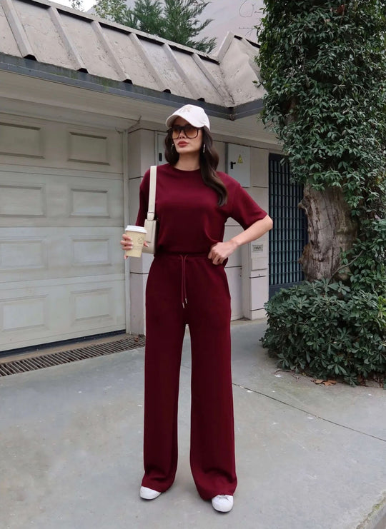 Damen Komfortabler und stilvoller Jumpsuit mit weitem Bein EB