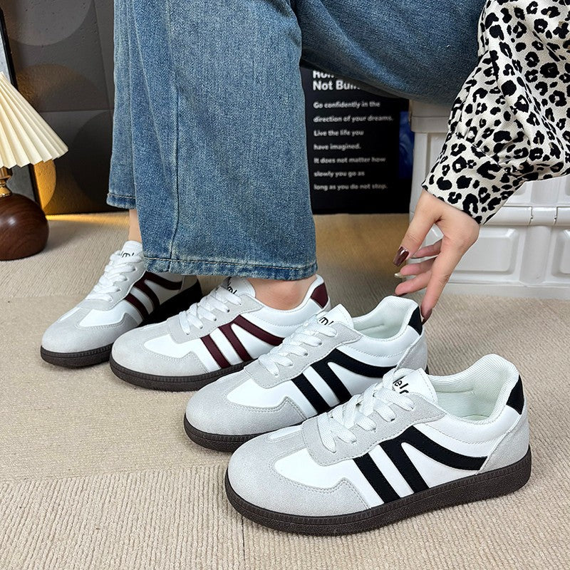 Damen Sportliche Sneaker mit rutschfester Laufsohle und atmungsaktivem Obermaterial EB