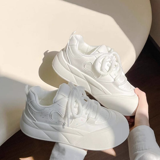 Damen Sportliche Sneakers mit atmungsaktiver Oberflächenstruktur und dämpfender Sohle EB