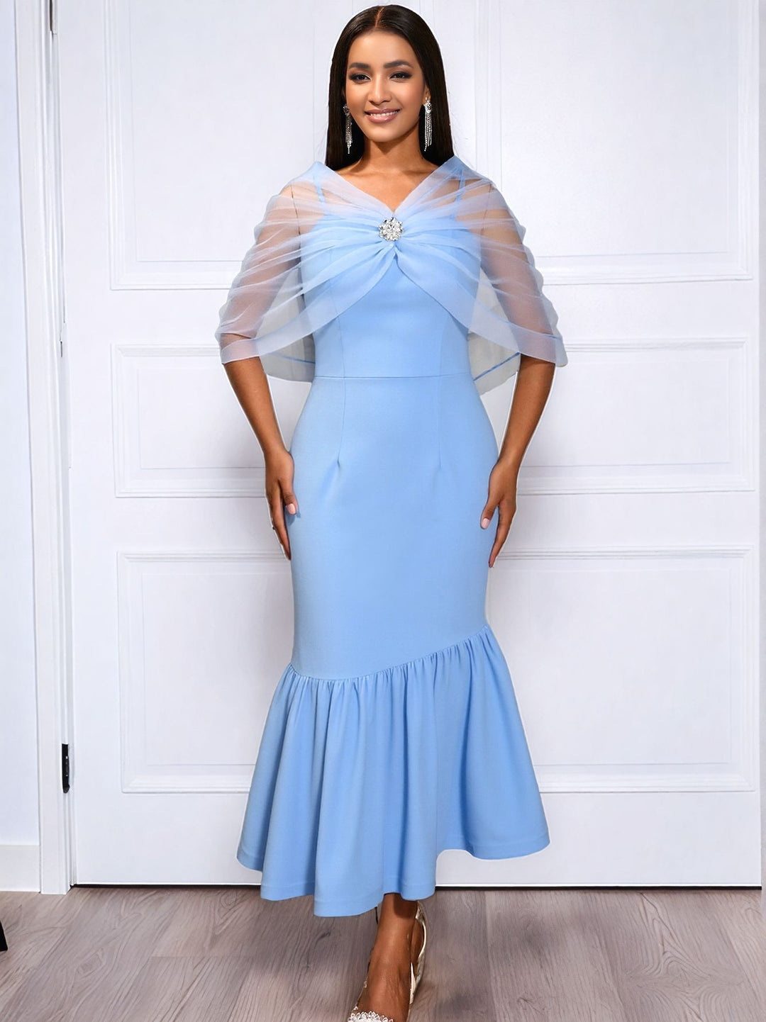 Damen elegantes Midikleid mit transparentem Chiffon-Cape und Floral-Applikation EB