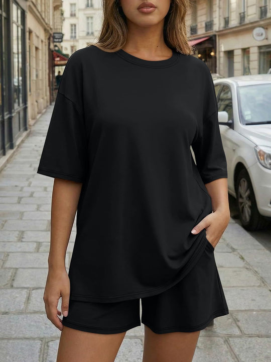 Damen Oversized Freizeit-Set mit kurzem Oberteil und lässiger Shorts EB
