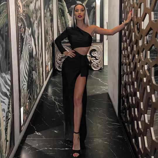 Damen Elegantes Maxikleid mit asymmetrischem Design und schwingendem Rock EB