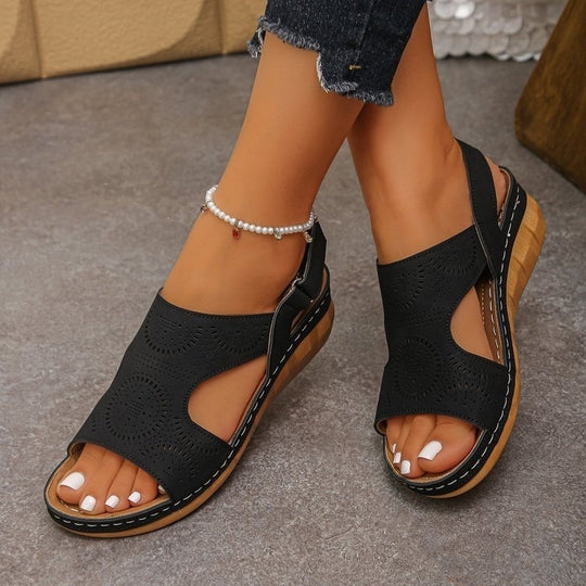Damen Wedge-Sandalen mit komfortablem Fußbett und atmungsaktiven Ausschnitten EB