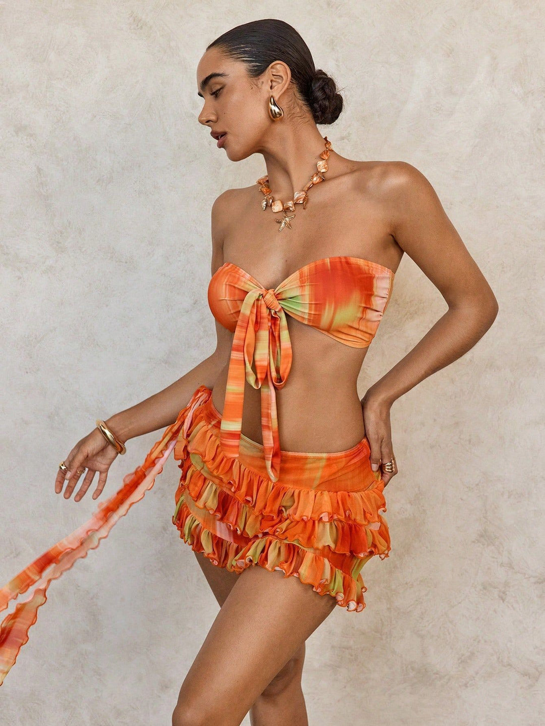 Damen Bandeau-Bikini mit modischen Rüschendetails EB