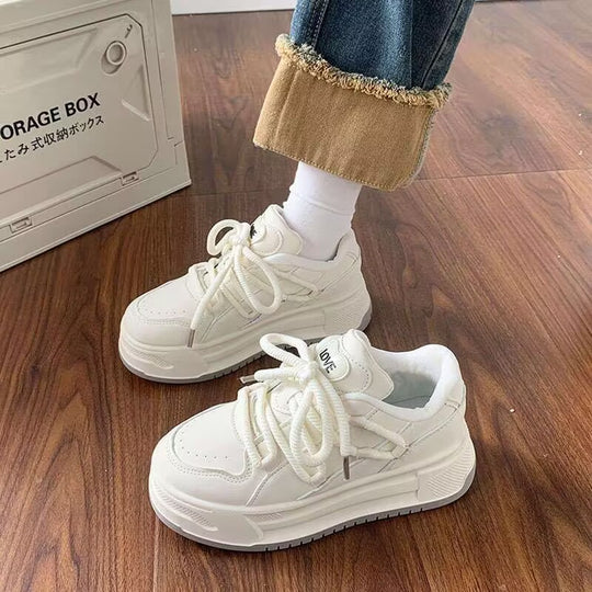 Damen Komfortable Chunky Sneakers mit dämpfender Sohle und innovativem Design EB