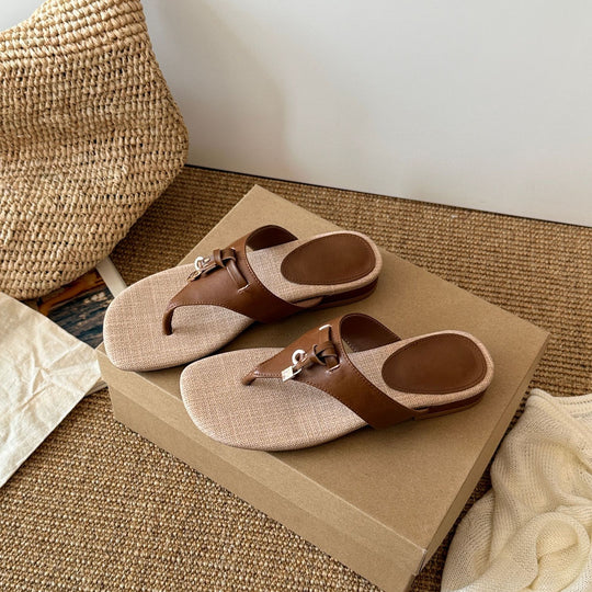 Damen Komfortable Zehentrenner-Sandalen mit ergonomischem Fußbett und modischem Riemendesign EB