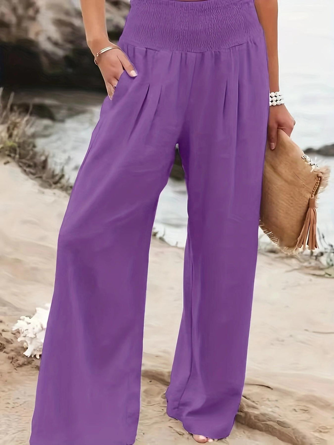Damen weite Sommerhose mit hohem Bund und eleganten Falten EB