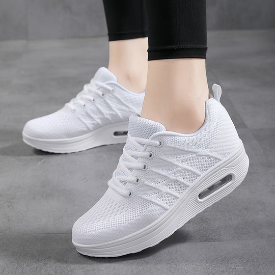 Damen Sportliche Sneakers mit innovativem Dämpfungssystem und atmungsaktivem Mesh-Obermaterial EB