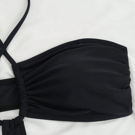 Damen Badeanzug mit verführerischem Cut-Out Design EB