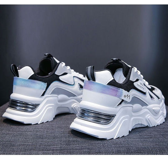 Damen Sportliche Sneakers mit voluminöser Sohle und reflektierenden Akzenten EB