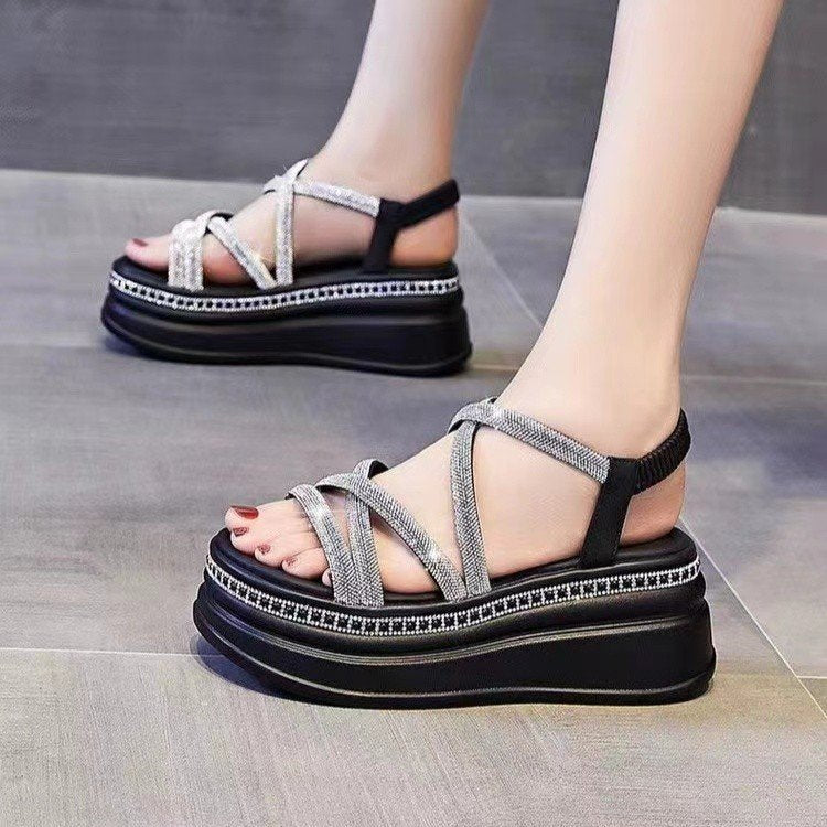 Damen Glamouröse Plateau-Sandalen mit verzierter Riemchenführung EB