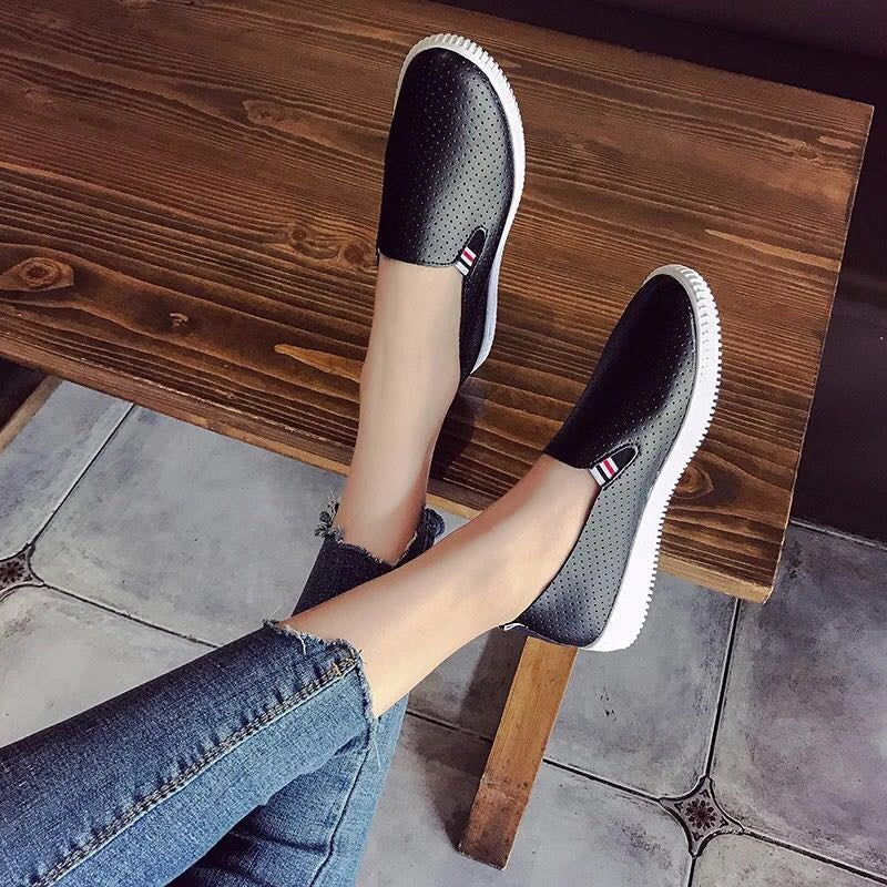 Damen komfortable Slip-On Schuhe mit perforiertem Obermaterial EB