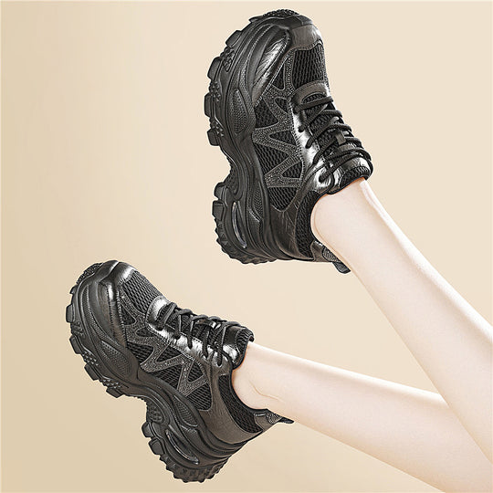 Damen Sportliche und stylische Chunky Sneakers mit atmungsaktivem Mesh und dämpfender Sohle EB