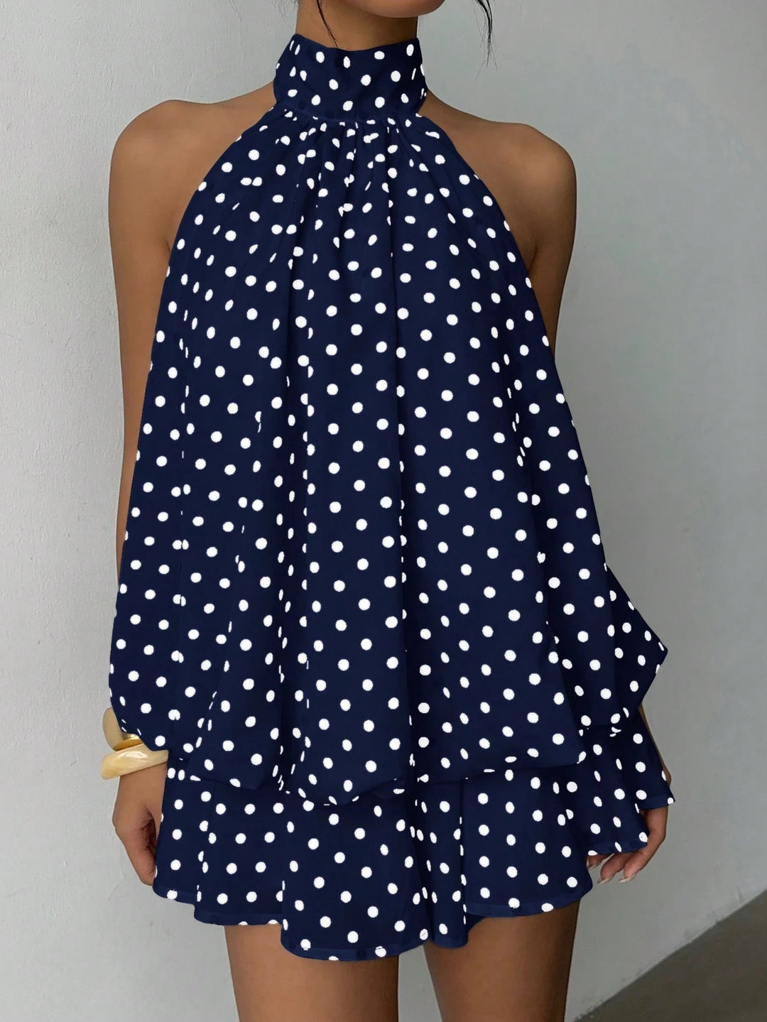 Damen modisches Polka-Dots Set mit hohem Kragen und voluminösen Ärmeln EB