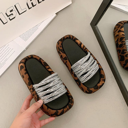 Damen modische Clogs mit eleganter Glitzerapplikation und bequemer Sohle EB