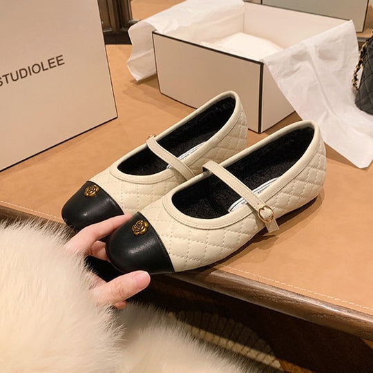 Damen Ballerinas mit glänzender Stepp-Optik und eleganter Riemchenverzierung EB