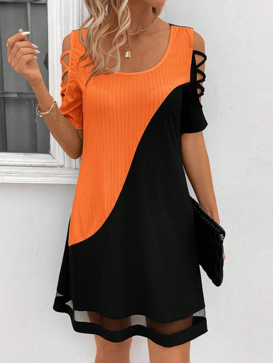 Damen modisches Freizeitkleid mit Cut-Out Ärmeln und asymmetrischem Design EB