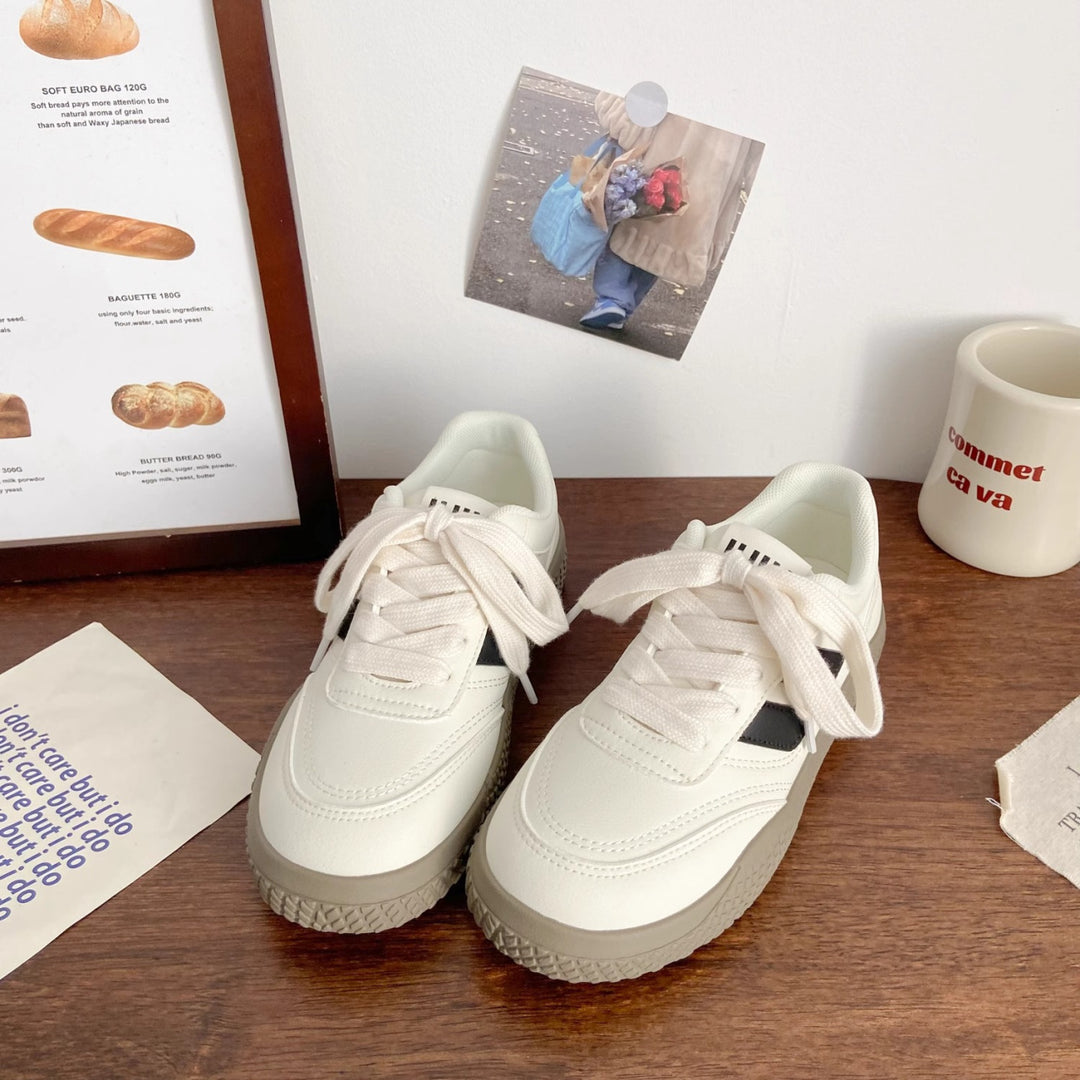 Damen Sportliche Sneakers mit griffiger Laufsohle und atmungsaktivem Obermaterial EB