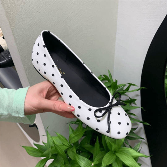 Damen Ballerinas mit gepunktetem Muster EB