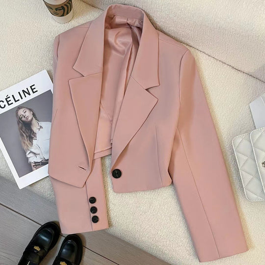 Damen nan kurzer taillierter Blazer mit markantem Revers und Ein-Knopf-Verschluss EB