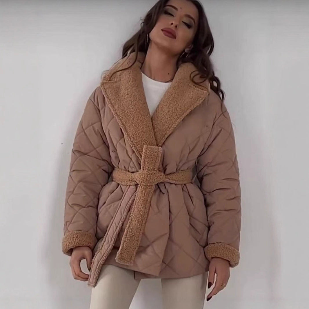 Damen gesteppte Teddyjacke mit Gürtel EB