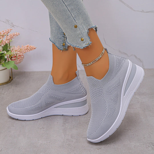 Damen Komfortable Wedge-Sneaker aus atmungsaktivem Strickmaterial EB