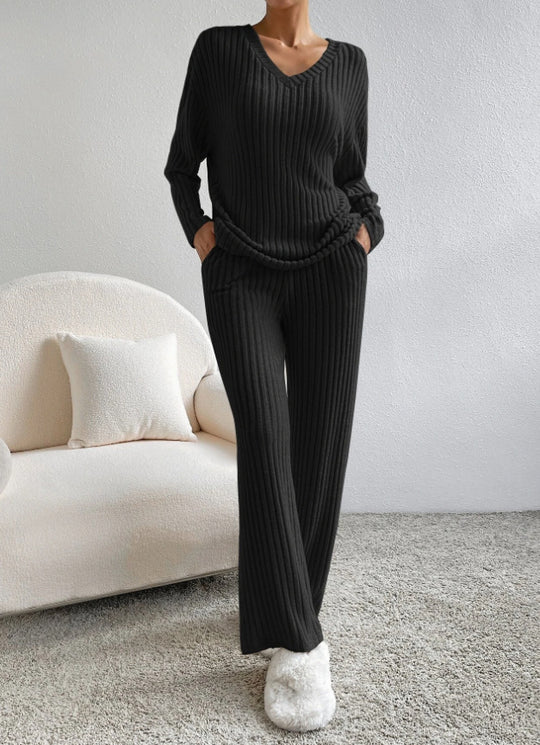 Damen Strick-Loungewear-Set im modernen Rippenmuster EB