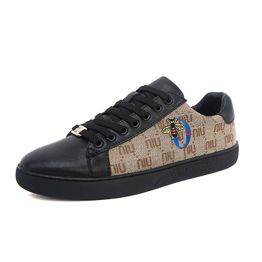 Damen Modische Sneakers mit buntem Muster und luxuriösen Details EB