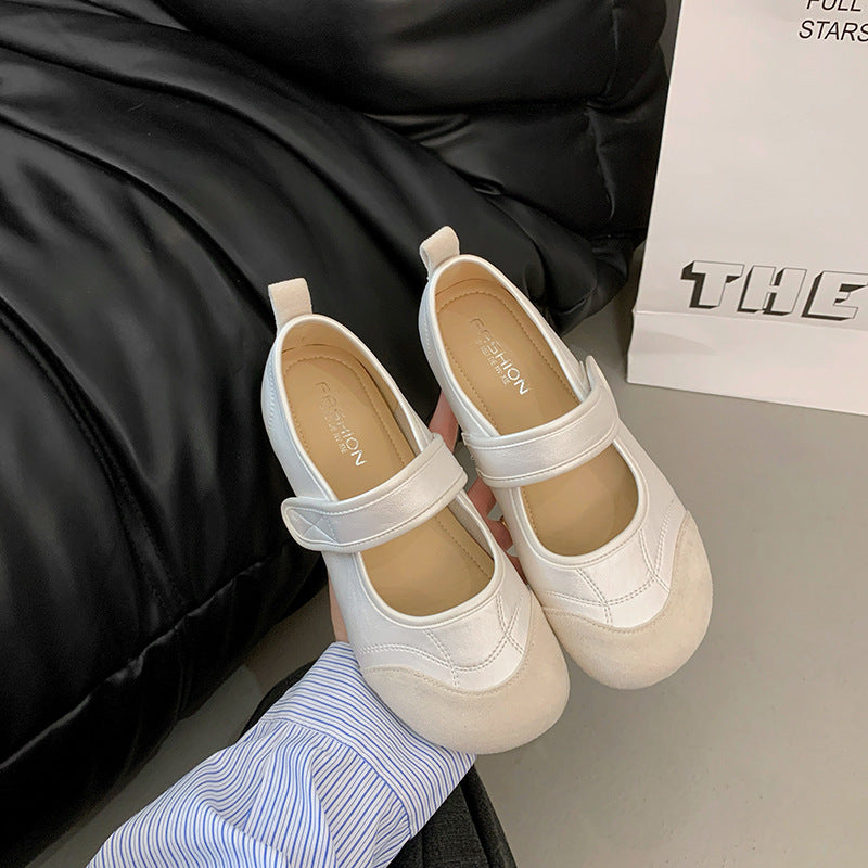 Damen Ballerina mit verstellbarem Riemen von EB