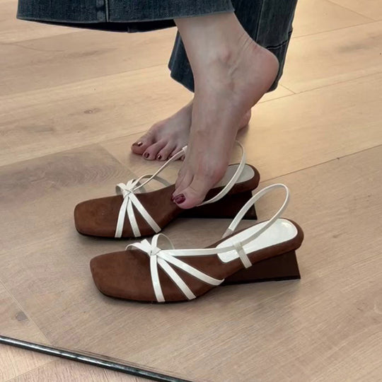 Damen Slingback-Pumps mit modischem Design und bequemer Wedge-Sohle EB