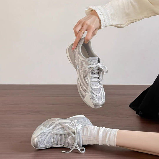Damen Sportliche Laufschuhe mit atmungsaktivem Mesh-Obermaterial und dämpfendem Fußbett EB