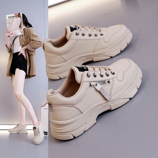 Damen Sportliche Sneakers mit stabiler Sohle und atmungsaktiver Innenpolsterung EB
