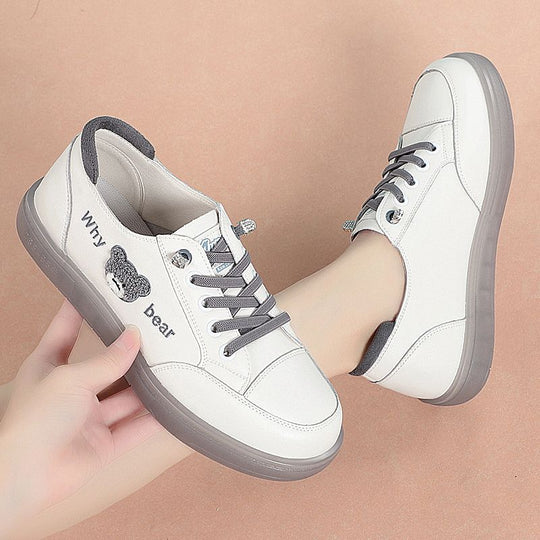 Damen Sneakers mit komfortablem Fußbett und buntem Motiv EB