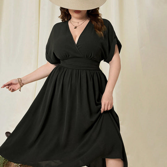 Damen Maxikleid mit elegantem Wickeldesign und fließendem Saum EB