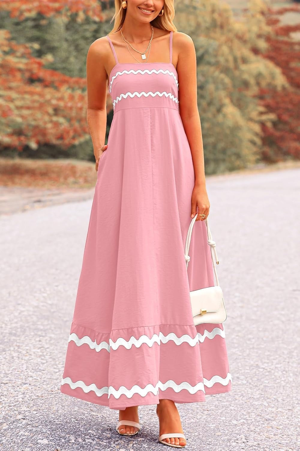 Damen Maxikleid mit eleganten Zierhörnchen und verstellbaren Trägern EB