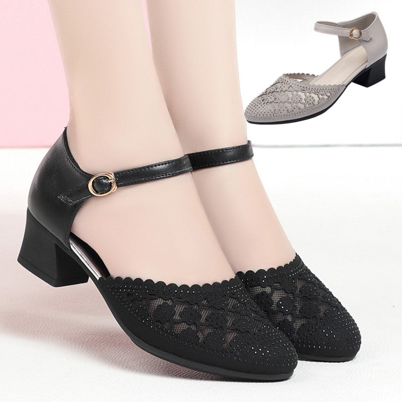 Damen Elegante Ballerinas mit zartem Rüschendesign und funkelnden Strassakzenten EB
