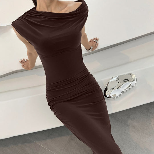 Damen Elegantes Maxikleid mit asymmetrischem Ausschnitt und Raffungen EB